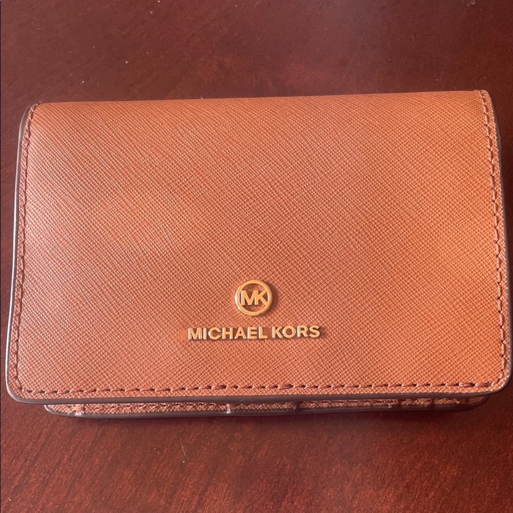 Michael Kors Black and Tan Crossbody Bag Set - Picture 9 of 14